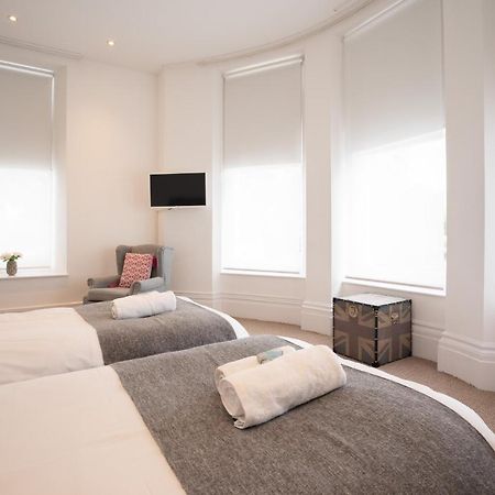 Luxury Seaside Apartment Eastbourne Exterior foto