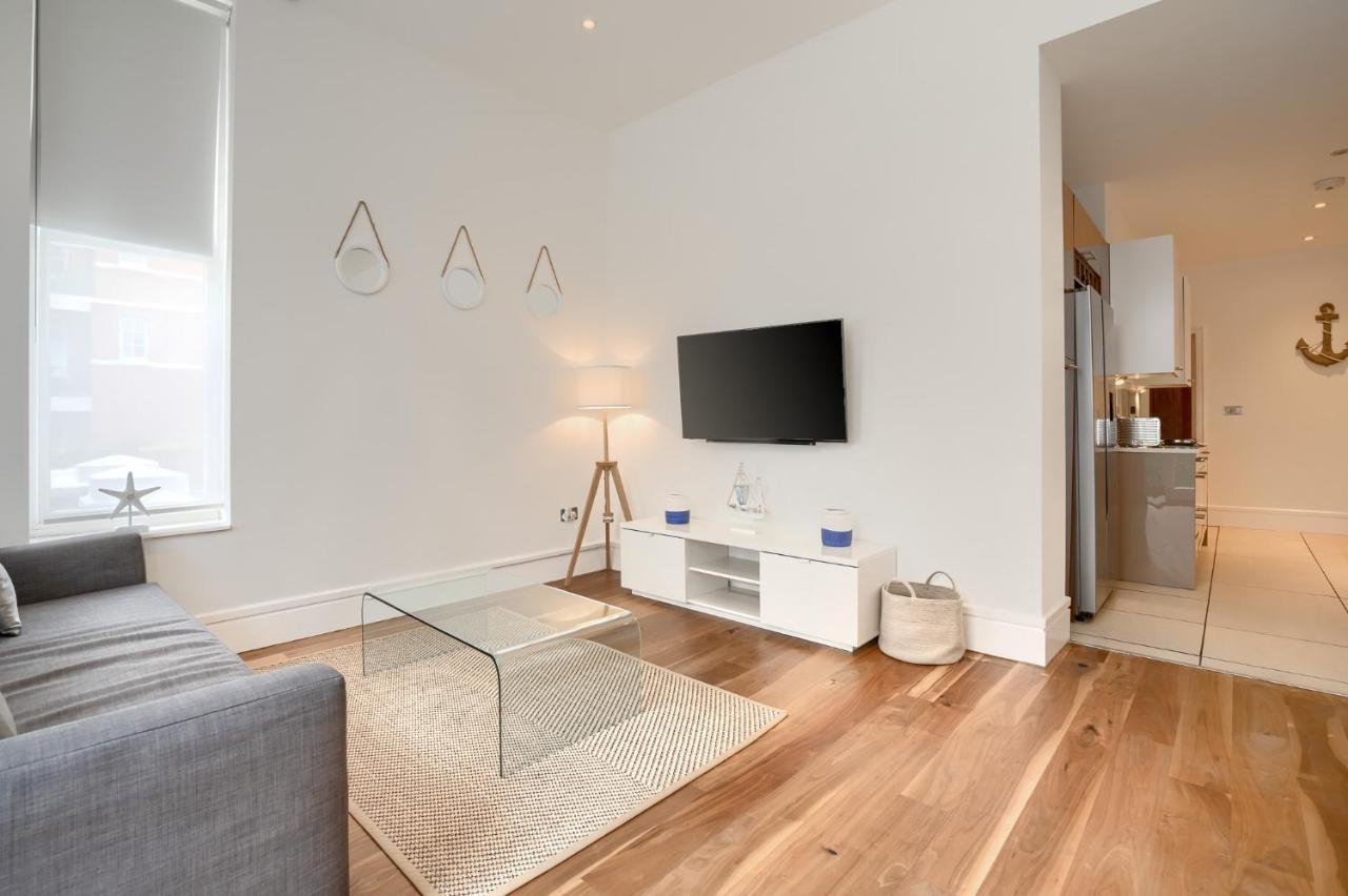 Luxury Seaside Apartment Eastbourne Exterior foto